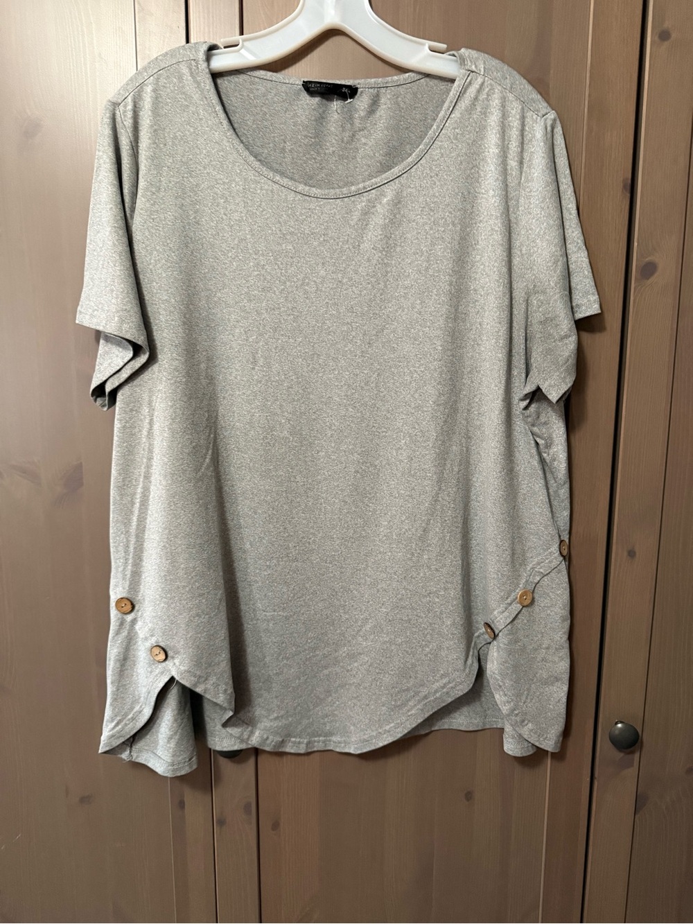 SHEIN Curve Light Gray Women's Short Sleeve Button-Hem Top, 2XL